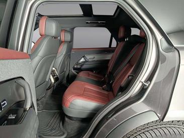 Land Rover Range Rover Sport D250 — photo 9
