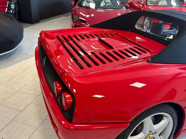 Ferrari F355 Spider — photo 8