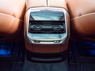 BMW Série 7 Berline 740d — photo 26