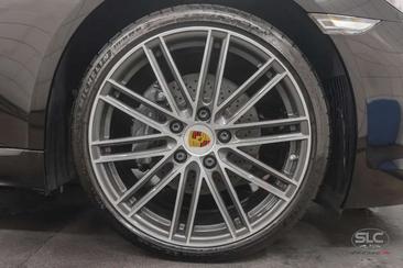Porsche 718 Cabriolet Boxster — photo 17