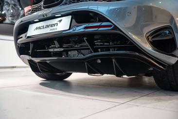 McLaren 750S — photo 11