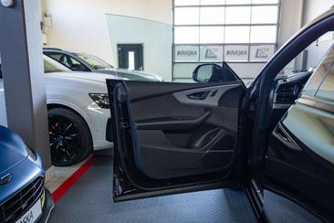 Audi Q8 Competition Plus 50 TDI Quattro — photo 19