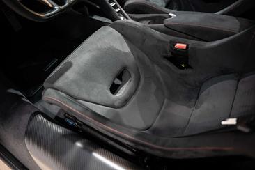McLaren 750S — photo 27
