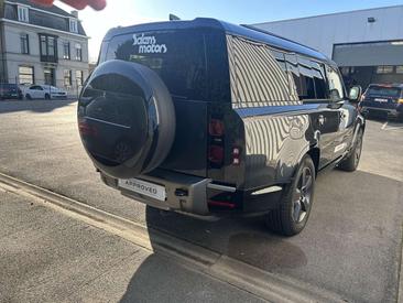 Land Rover Defender 110 D300 MHEV — photo 2
