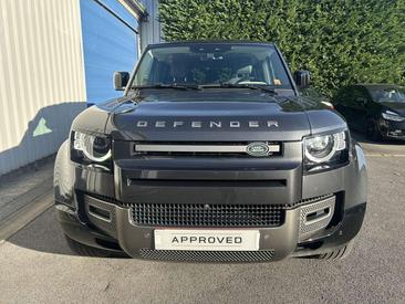Land Rover Defender 110 D300 MHEV — photo 8
