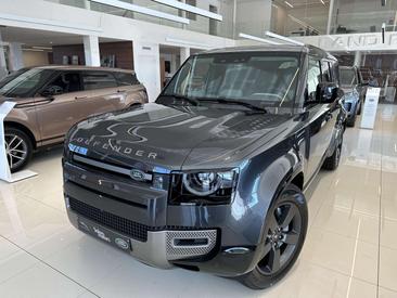 Land Rover Defender 110 D300 MHEV — photo 22