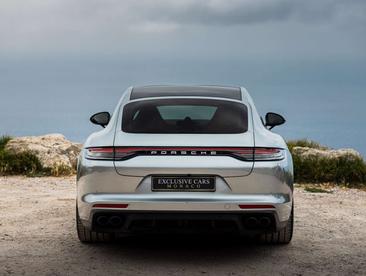 Porsche Panamera 4S E-Hybrid — photo 14