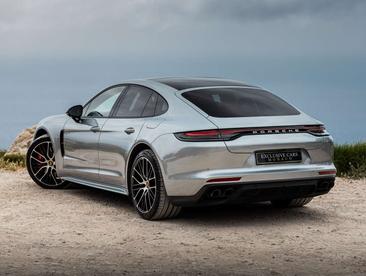 Porsche Panamera 4S E-Hybrid — photo 15