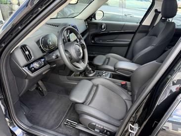 Mini Countryman Cooper SE ALL4 — photo 5