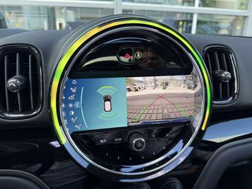 Mini Countryman Cooper SE ALL4 — photo 13
