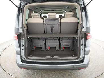 Volkswagen Multivan Van 2.0 TDI — photo 8