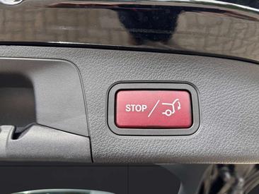 Mercedes EQA 250 — photo 16