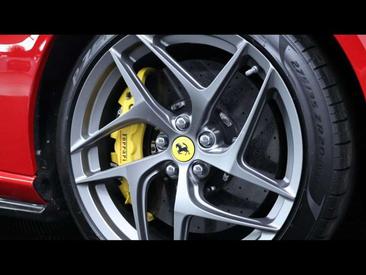 Ferrari 812 Superfast — photo 18
