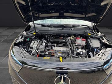 Mercedes EQA 250 — photo 21