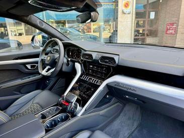 Lamborghini Urus S — photo 15