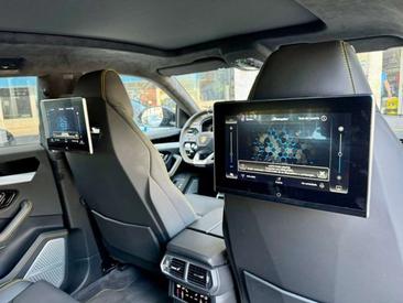 Lamborghini Urus S — photo 16
