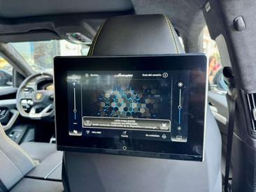 Lamborghini Urus S — photo 17