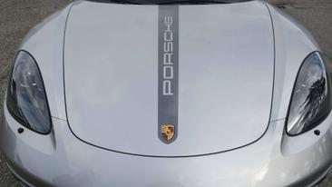 Porsche 718 Cayman T — photo 7