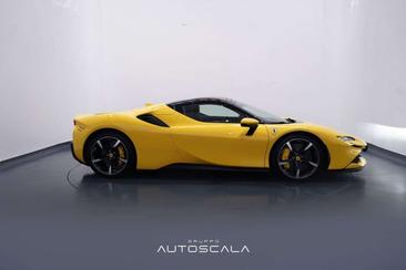 Ferrari SF90 Spider — photo 7