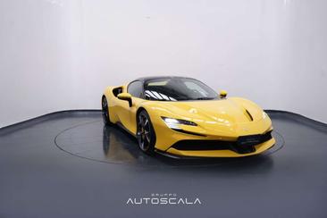 Ferrari SF90 Spider — photo 8