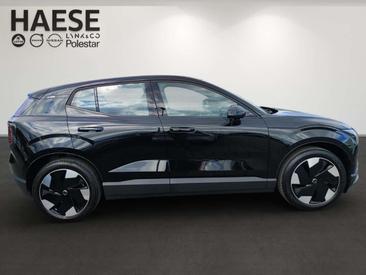 Volvo EX30 — photo 4