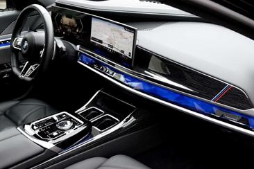 BMW Série 7 Berline 740d — photo 18