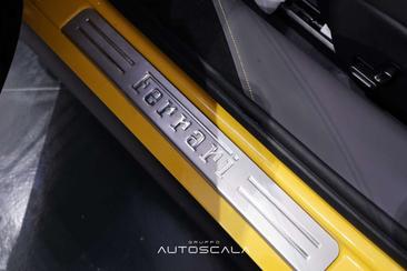 Ferrari SF90 Spider — photo 19