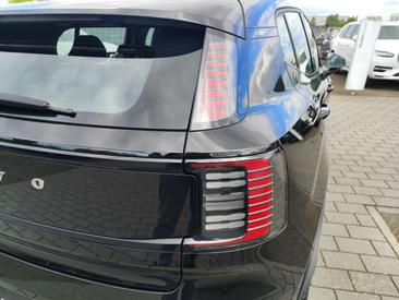 Volvo EX30 — photo 12