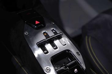 Ferrari SF90 Spider — photo 30