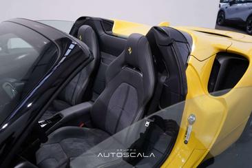 Ferrari SF90 Spider — photo 35