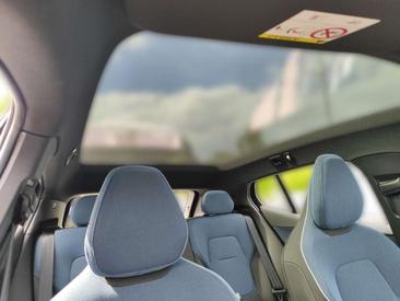 Volvo EX30 — photo 24