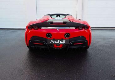 Ferrari SF90 Spider — photo 5