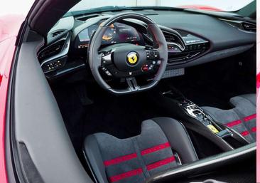 Ferrari SF90 Spider — photo 6