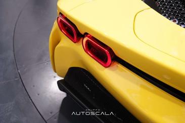 Ferrari SF90 Spider — photo 41