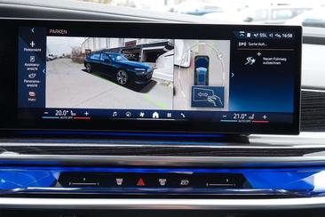 BMW Série 7 Berline 740d — photo 37