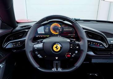 Ferrari SF90 Spider — photo 10