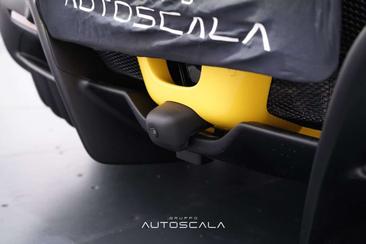 Ferrari SF90 Spider — photo 45