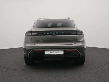 Porsche Macan Electric — photo 3