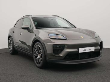 Porsche Macan Electric — photo 6