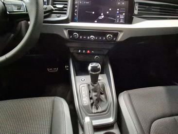 Audi A1 Sportback 35 TFSI — photo 16