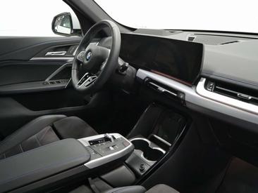 BMW X1 SDrive18e — photo 5