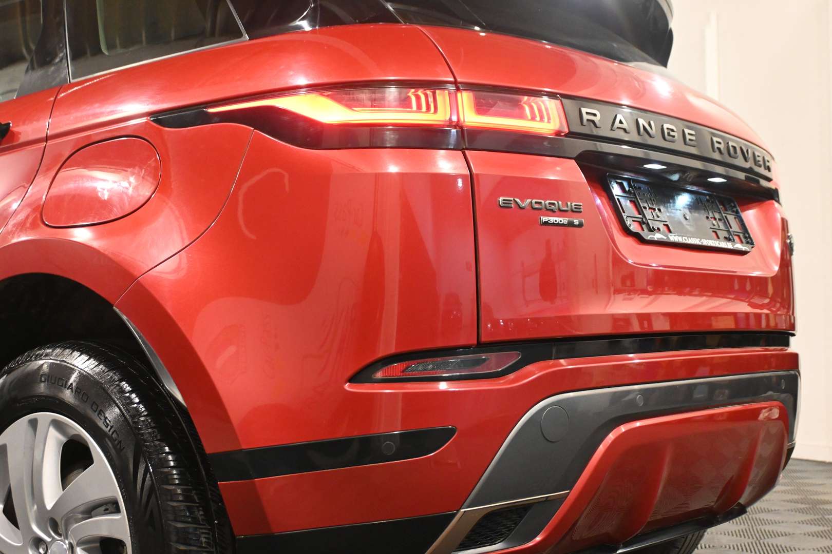 Land Rover Range Rover Evoque P300e R-Dynamic - 2021 - Joinsteer - #11