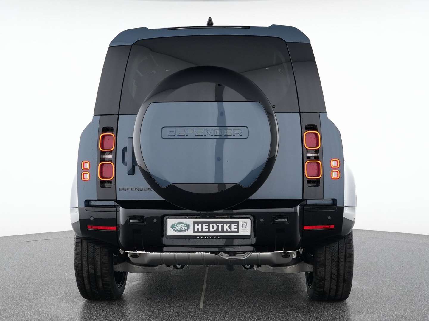Land Rover Defender 110 X-Dynamic HSE P300e - 2025 - Joinsteer - #12