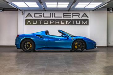 Ferrari 488 Spider — photo 2