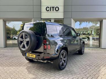 Land Rover Defender 130 D300 MHEV — photo 2