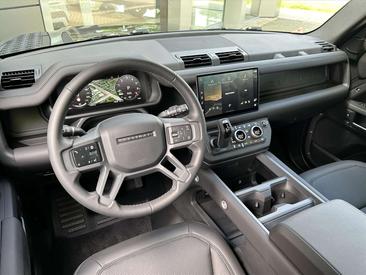 Land Rover Defender 130 D300 MHEV — photo 6