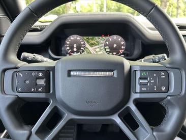 Land Rover Defender 130 D300 MHEV — photo 16