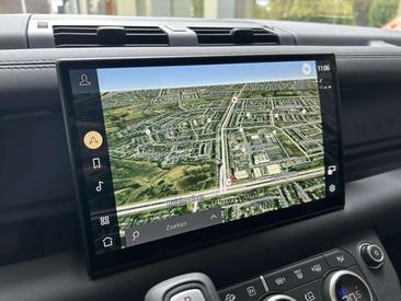Land Rover Defender 130 D300 MHEV — photo 19
