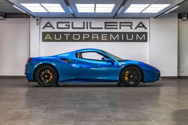 Ferrari 488 Spider — photo 43