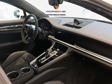 Porsche Panamera GTS — photo 7